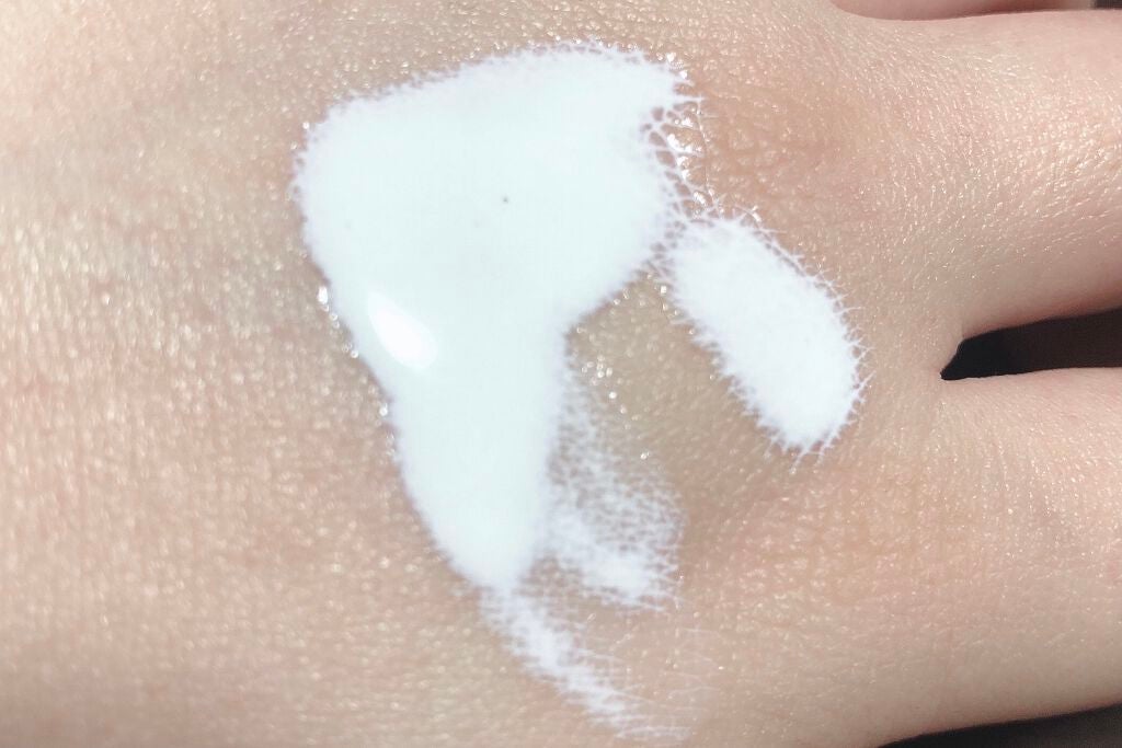 皮脂テカリ防止下地/CEZANNE/化粧下地を使ったクチコミ(2枚目)