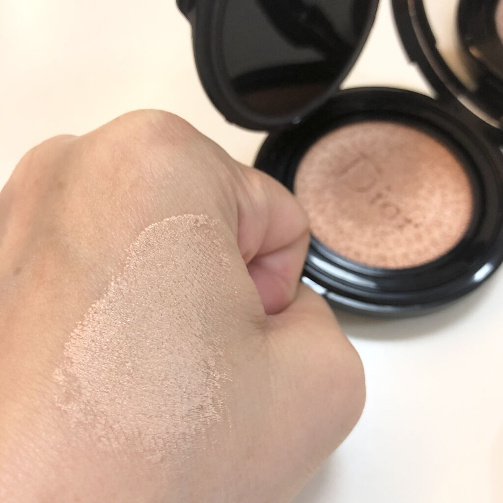 【旧】ディオールスキン フォーエヴァー クッション 1N ニュートラル<ニュー ルック エディション>（生産終了）/Dior/クッションファンデーションを使ったクチコミ（3枚目）