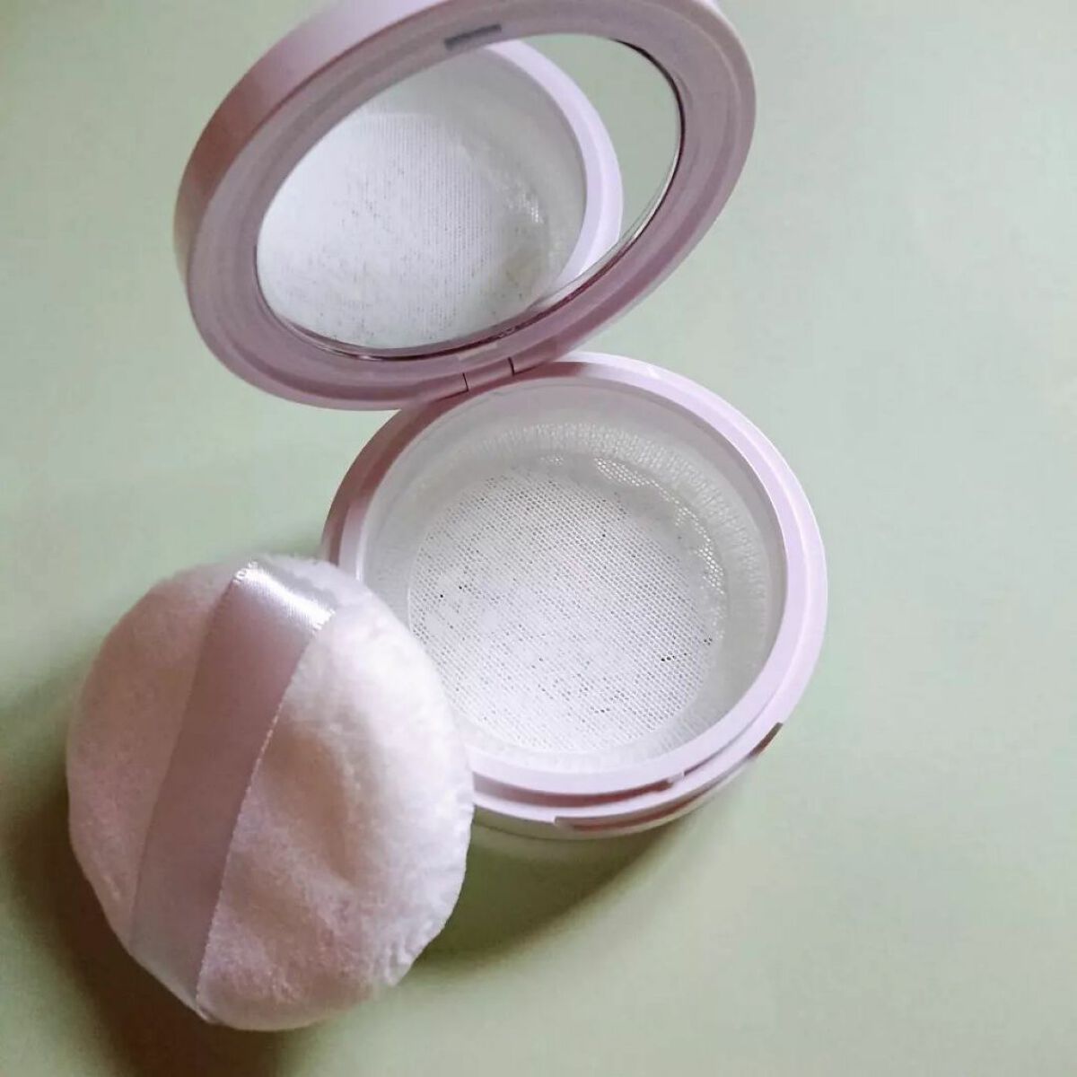 ポアレスフィクサー/プリマヴィスタ/ルースパウダーを使ったクチコミ(3枚目)