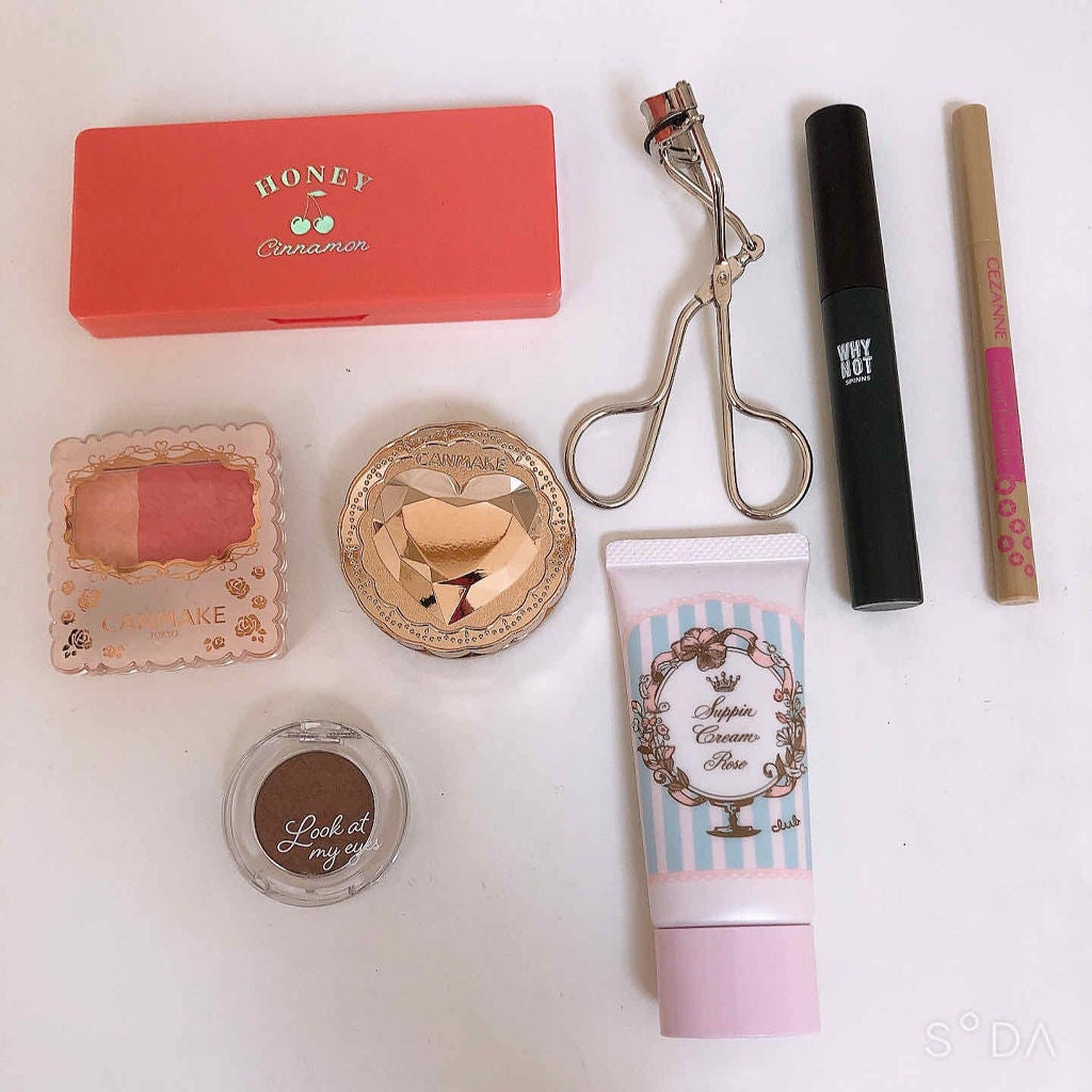 みさと⸜☺︎⸝ on LIPS 「こんにちは!もうすっかり秋ですね🍠🍂🍁🌰🎃🌾今回はメイクポーチ..」(2枚目)