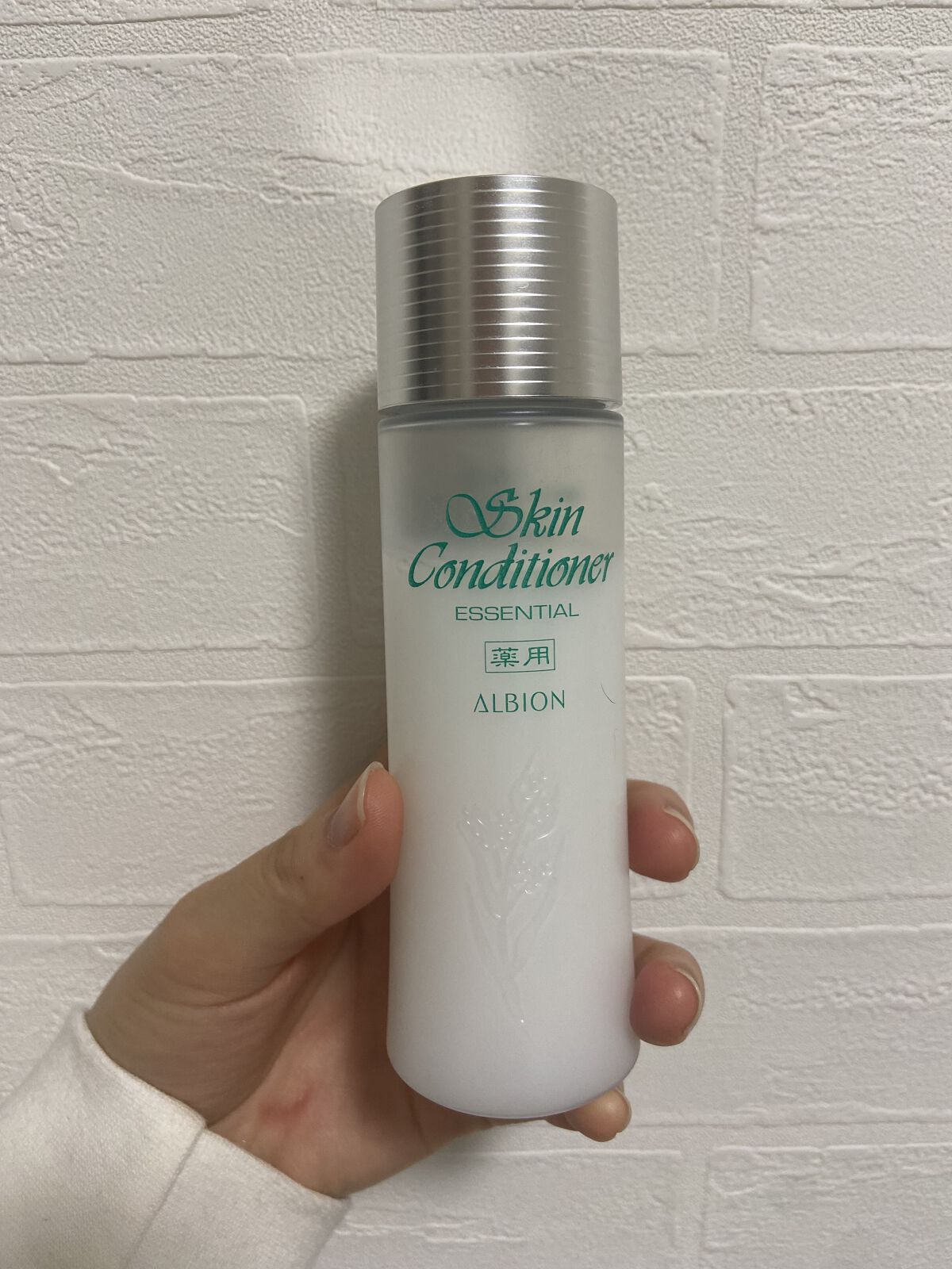  薬用スキンコンディショナーエッセンシャル N/ALBION/化粧水を使ったクチコミ（1枚目）