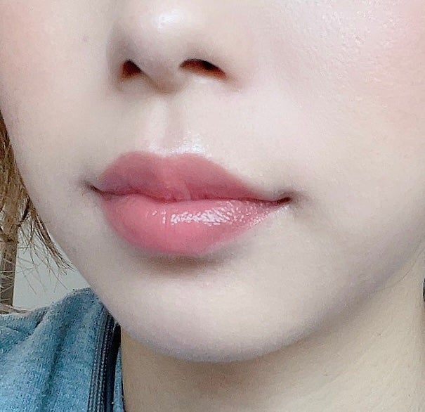 ボンディンググロウリップスティック/Laka/口紅を使ったクチコミ(4枚目)