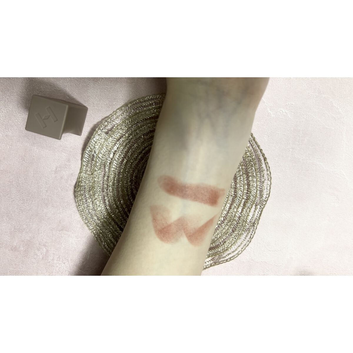 ムードインハンサーシアー S001 インザモーメント/hince/口紅を使ったクチコミ（3枚目）