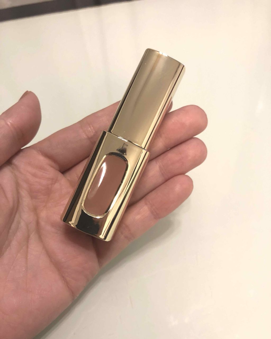 カラーリッシュ エクストラルージュ/ロレアル パリ/口紅を使ったクチコミ（1枚目）