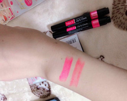 ウォータリー Wティント リップ&チーク チェリーブロッサム/&fute'le/口紅の画像