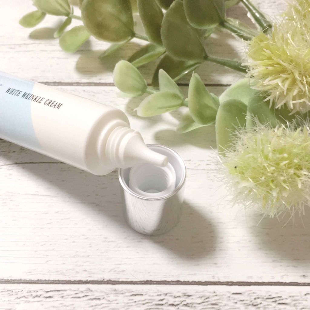 Perfect Whity　WHITE WRINKLE CREAM/R&/フェイスクリームを使ったクチコミ（2枚目）