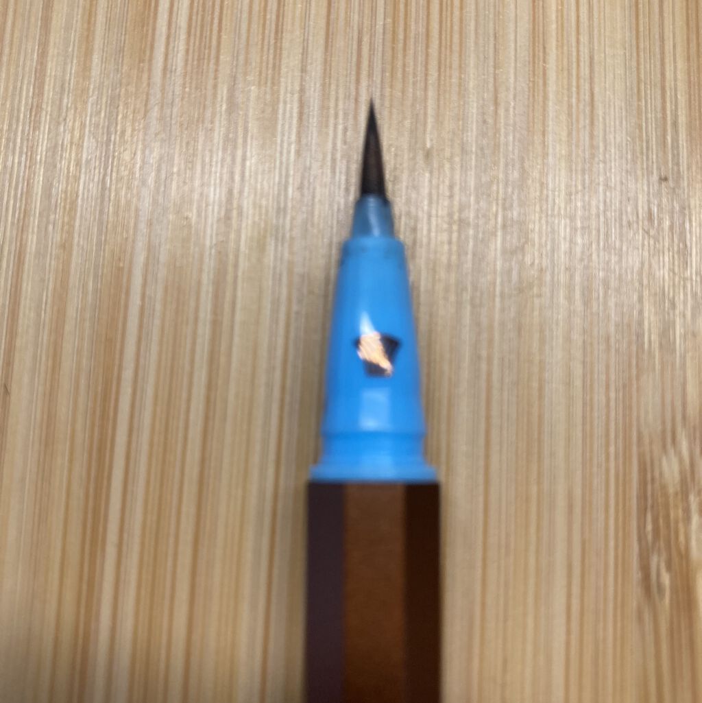 EYE OPENING LINER/UZU BY FLOWFUSHI/リキッドアイライナーを使ったクチコミ（3枚目）