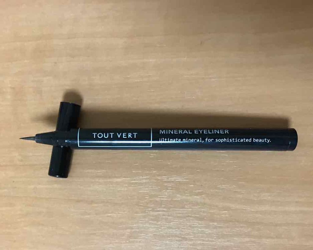 エレン(ミネラルコスメ大好き) on LIPS 「トゥベールのアイライナーのブラウンです。クチコミするところがな..」(1枚目)