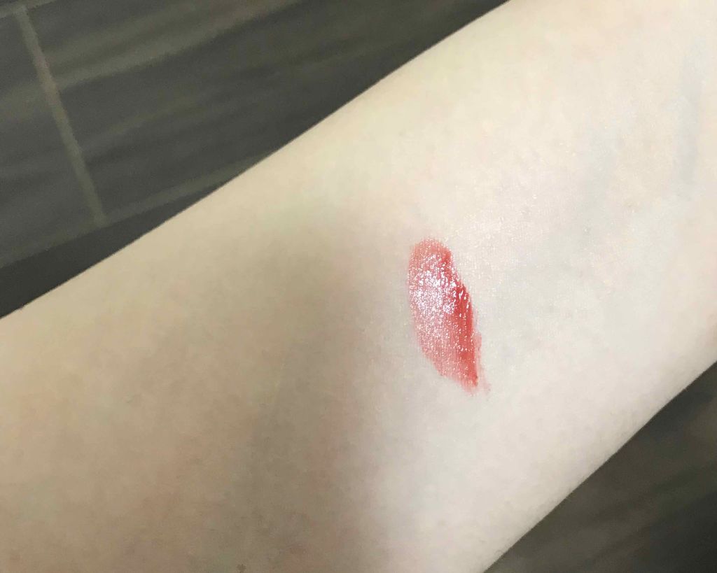 ラ プティット ローブ ノワール リップ カラーインク/GUERLAIN/口紅を使ったクチコミ(2枚目)