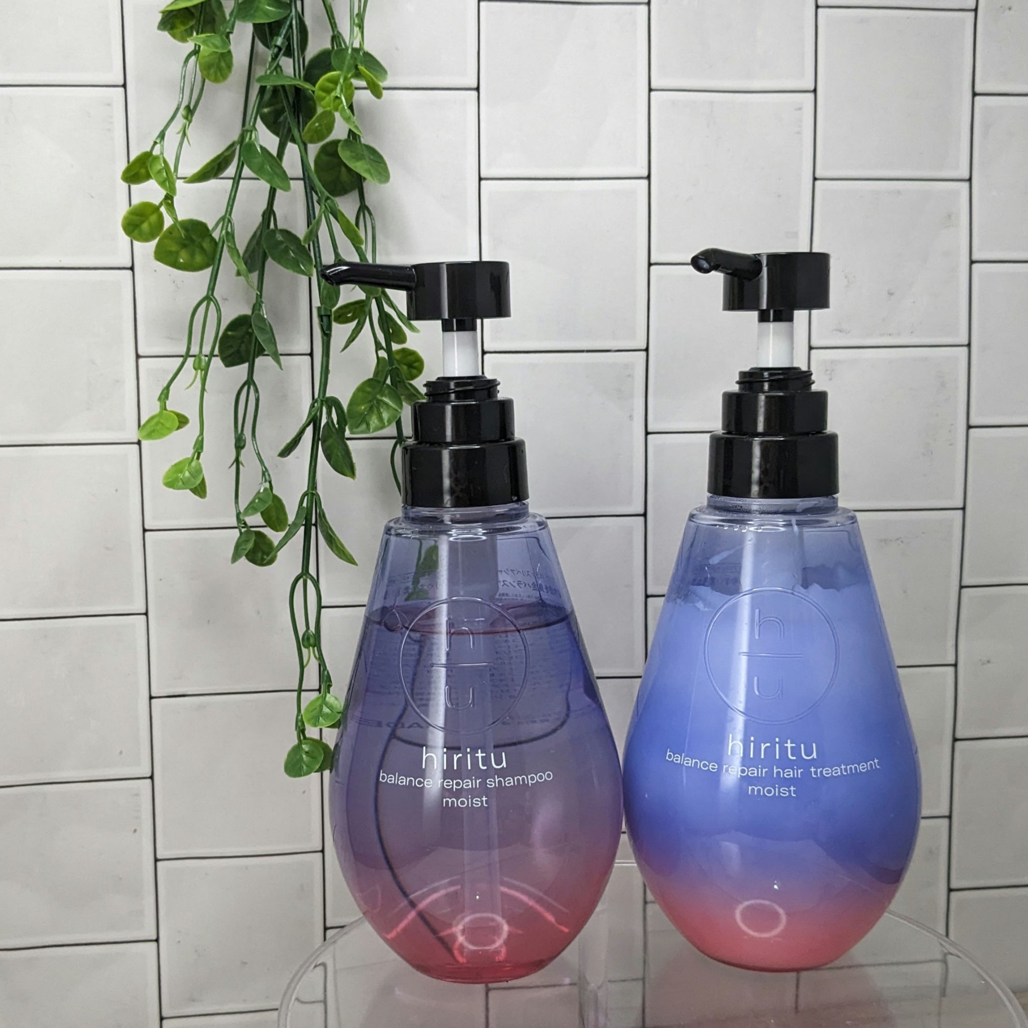 hiritu バランスリペア シャンプー/ヘアトリートメント モイストのクチコミ「hiritu
バランスリペア シャンプー
シャンプー本体 410ml
ヘアトリートメント モイ.....」（1枚目）