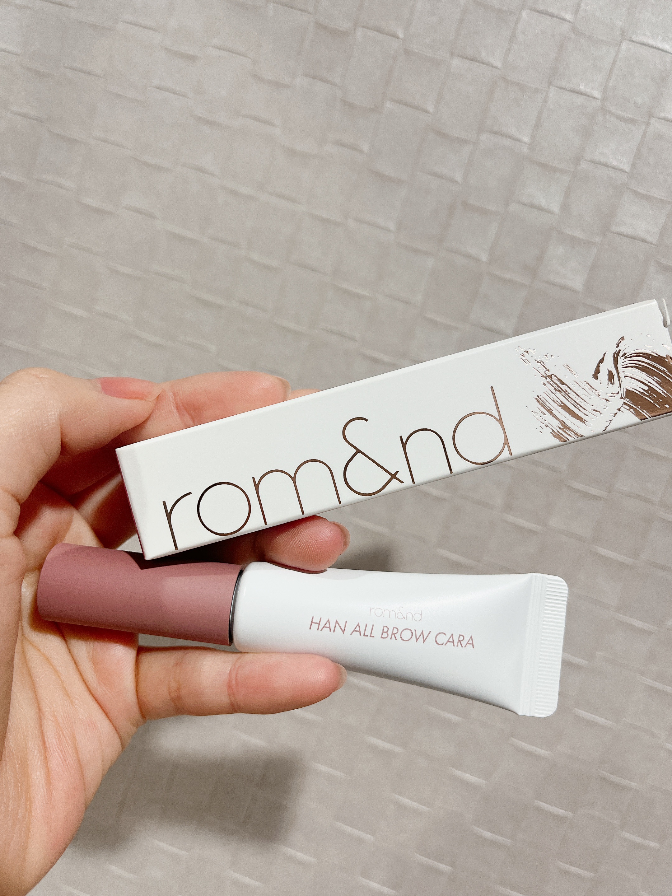 ハンオールブロウカラ/rom&nd/眉マスカラを使ったクチコミ（1枚目）