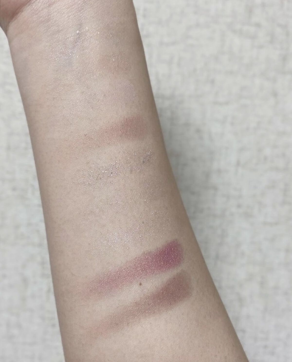 グリッターペディアアイパレット/unleashia/アイシャドウパレットを使ったクチコミ（2枚目）