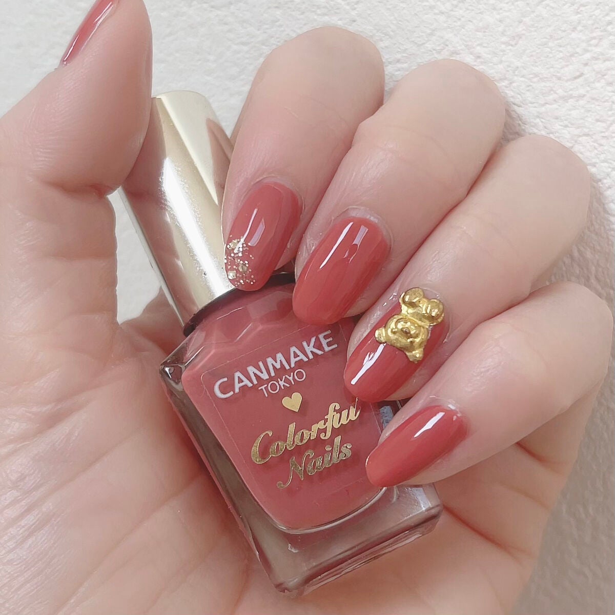 カラフルネイルズ/キャンメイク/マニキュアを使ったクチコミ(4枚目)