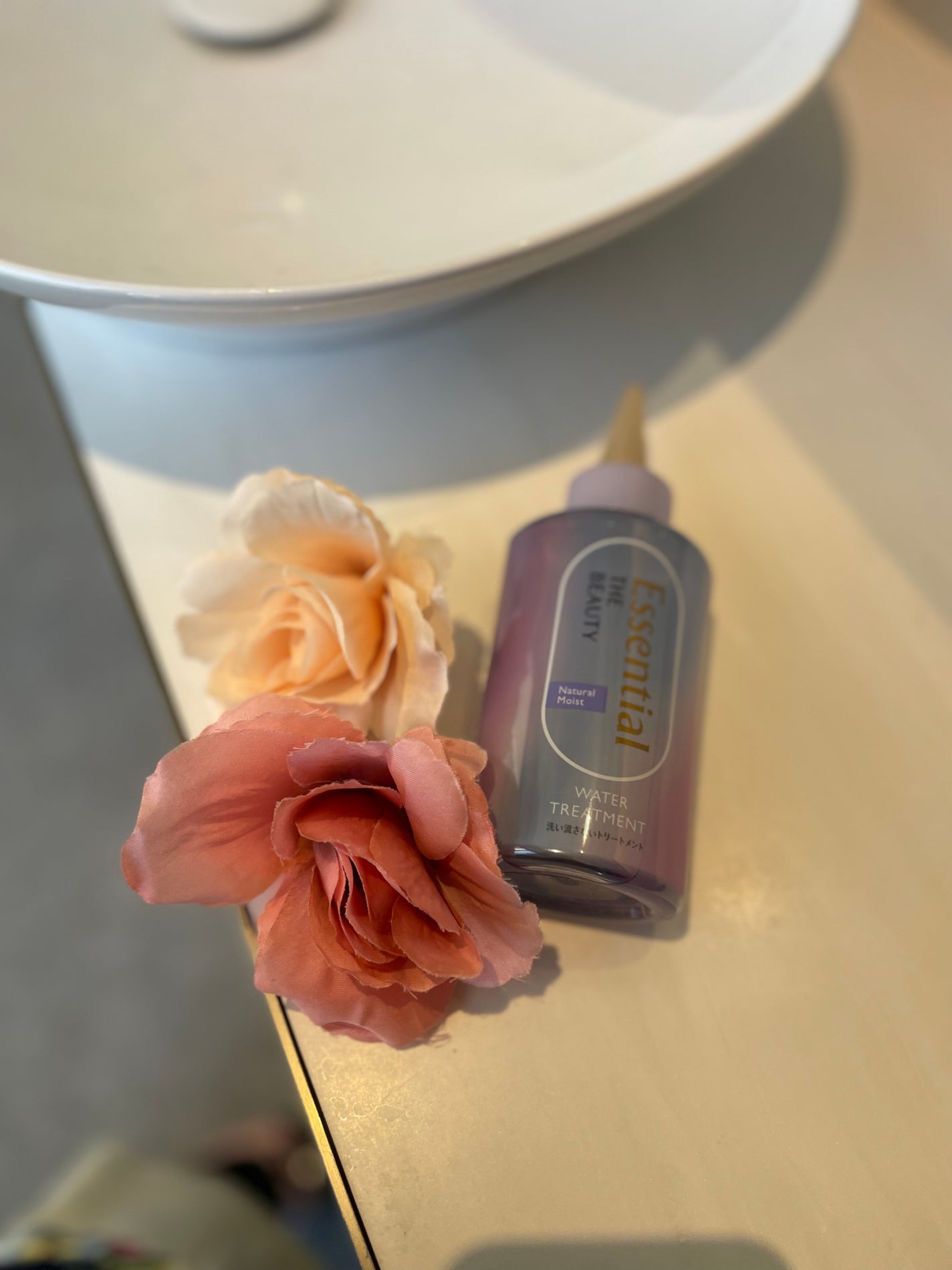 エッセンシャル プレミアム ウォータートリートメント ナチュラルモイスト/エッセンシャル/アウトバストリートメントを使ったクチコミ(4枚目)