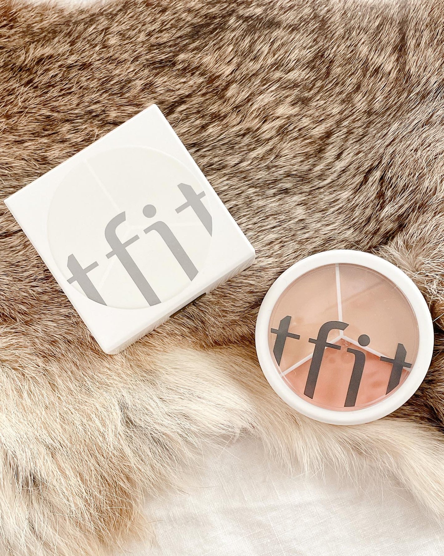 カバーアッププロコンシーラー/TFIT/パレットコンシーラーを使ったクチコミ(4枚目)