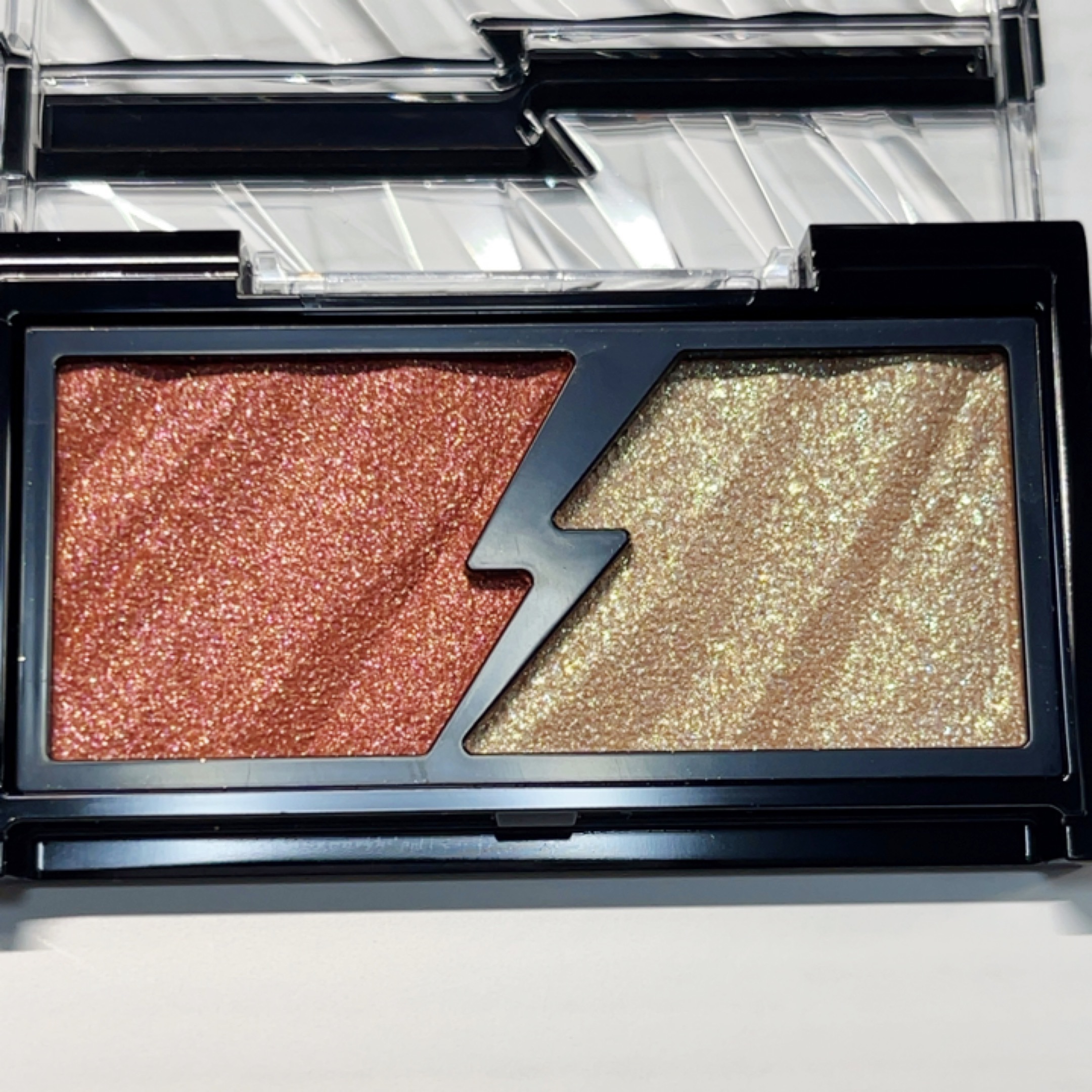 エレクトリックショックアイズ  OR-2 クラッシュブロンズ/KATE/アイシャドウパレットを使ったクチコミ（2枚目）