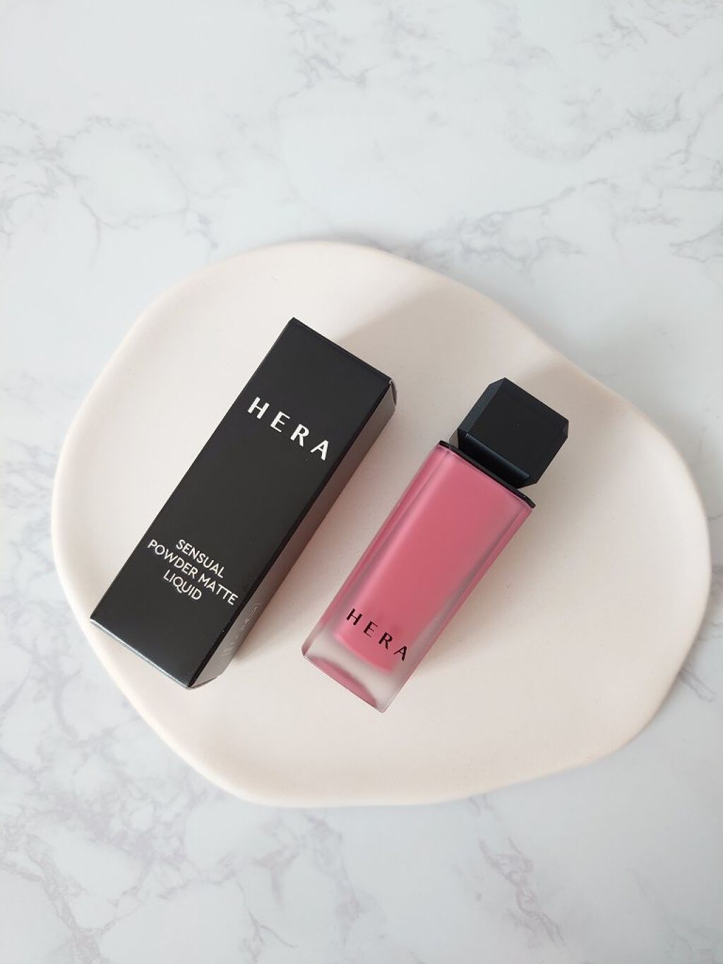 センシュアルパウダーマットリキッド/HERA/口紅を使ったクチコミ（1枚目）