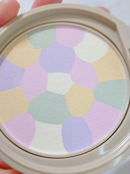 マシュマロフィニッシュパウダー ~Abloom~/キャンメイク/プレストパウダーを使ったクチコミ(2枚目)