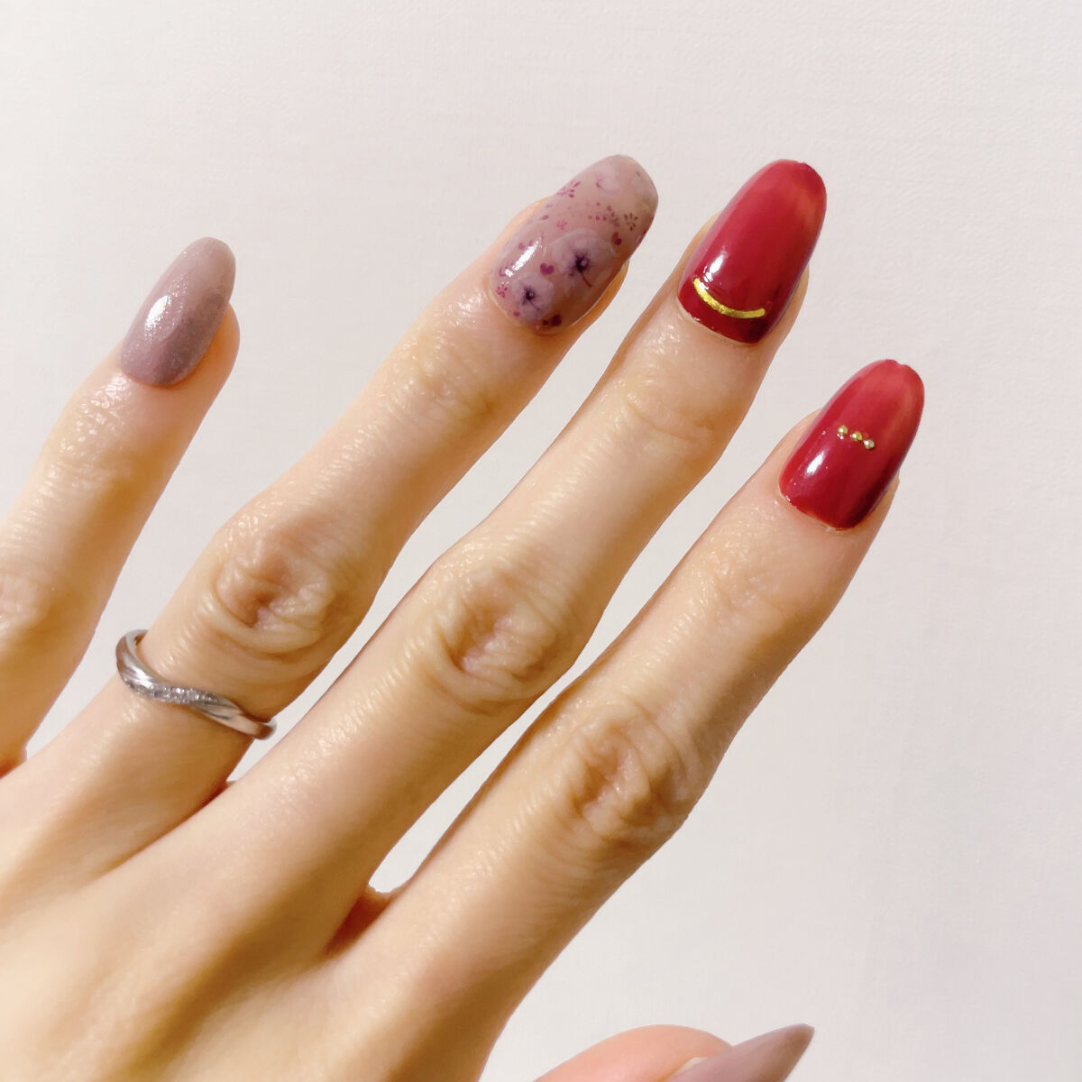 エクセル ネイルポリッシュ N NL08 ピュアクライ(限定色)/excel/マニキュアを使ったクチコミ（2枚目）