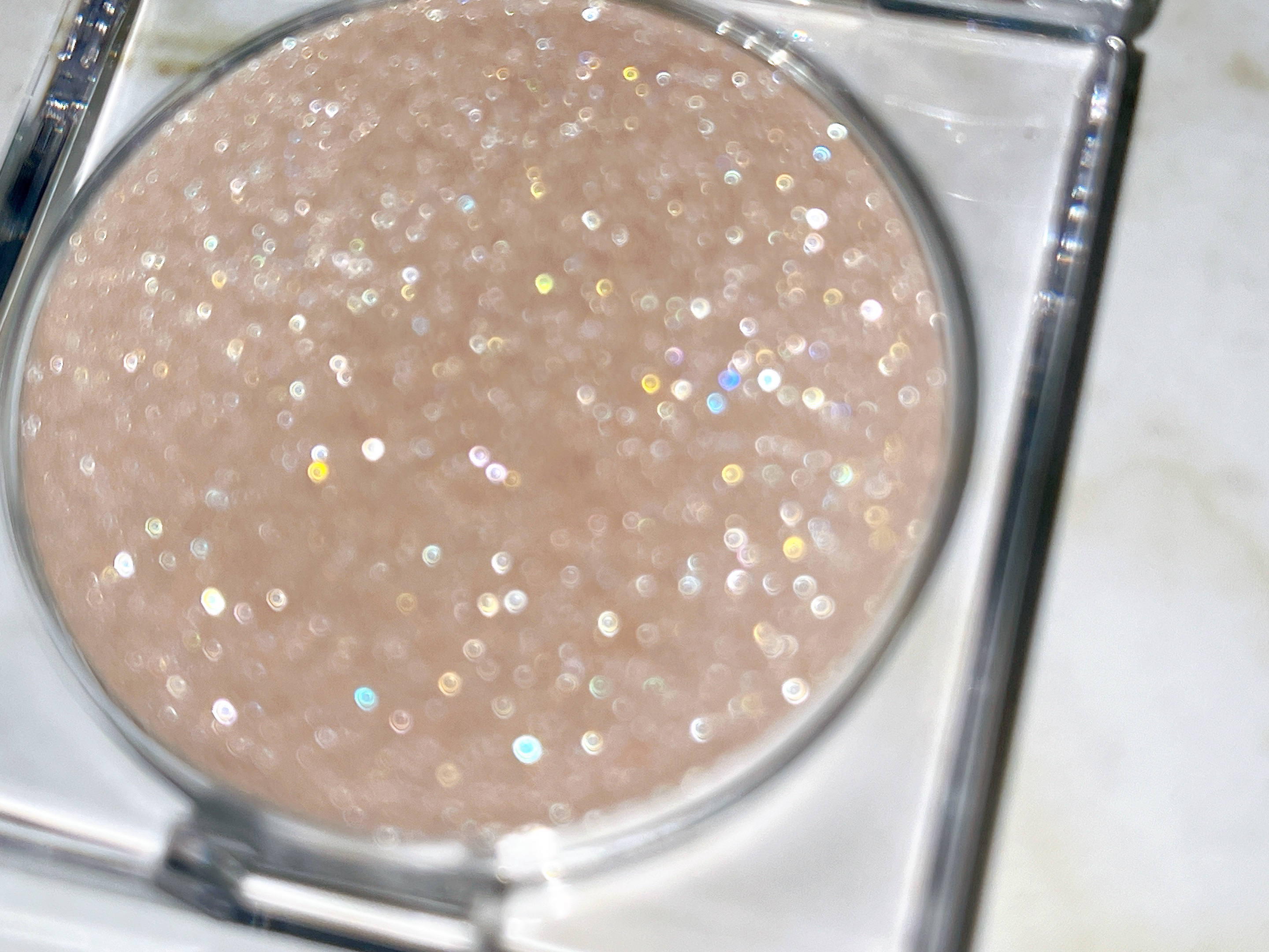 シピシピ ブリンブリンハイライター　 02 スキンダイヤモンド/CipiCipi/パウダーハイライトを使ったクチコミ（2枚目）