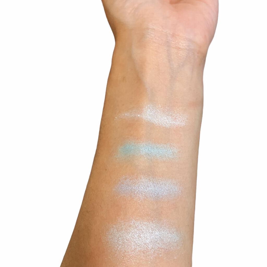 エルファー パールインアイシャドウ/DAISO/アイシャドウパレットを使ったクチコミ（2枚目）