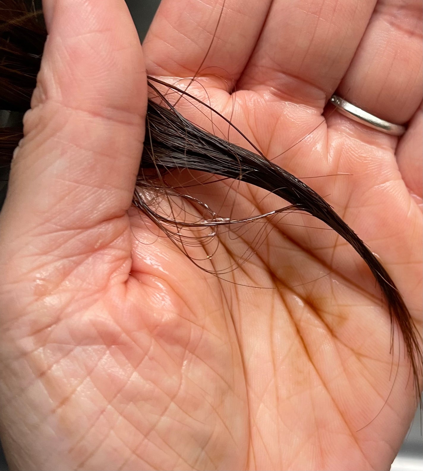 プレミアム プロヘマチン濃密原液/fracora/洗い流すヘアトリートメントを使ったクチコミ(5枚目)