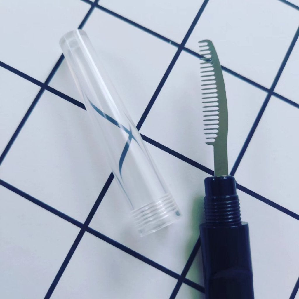 アイラッシュコーム/PICCASSO/メイクブラシを使ったクチコミ(3枚目)