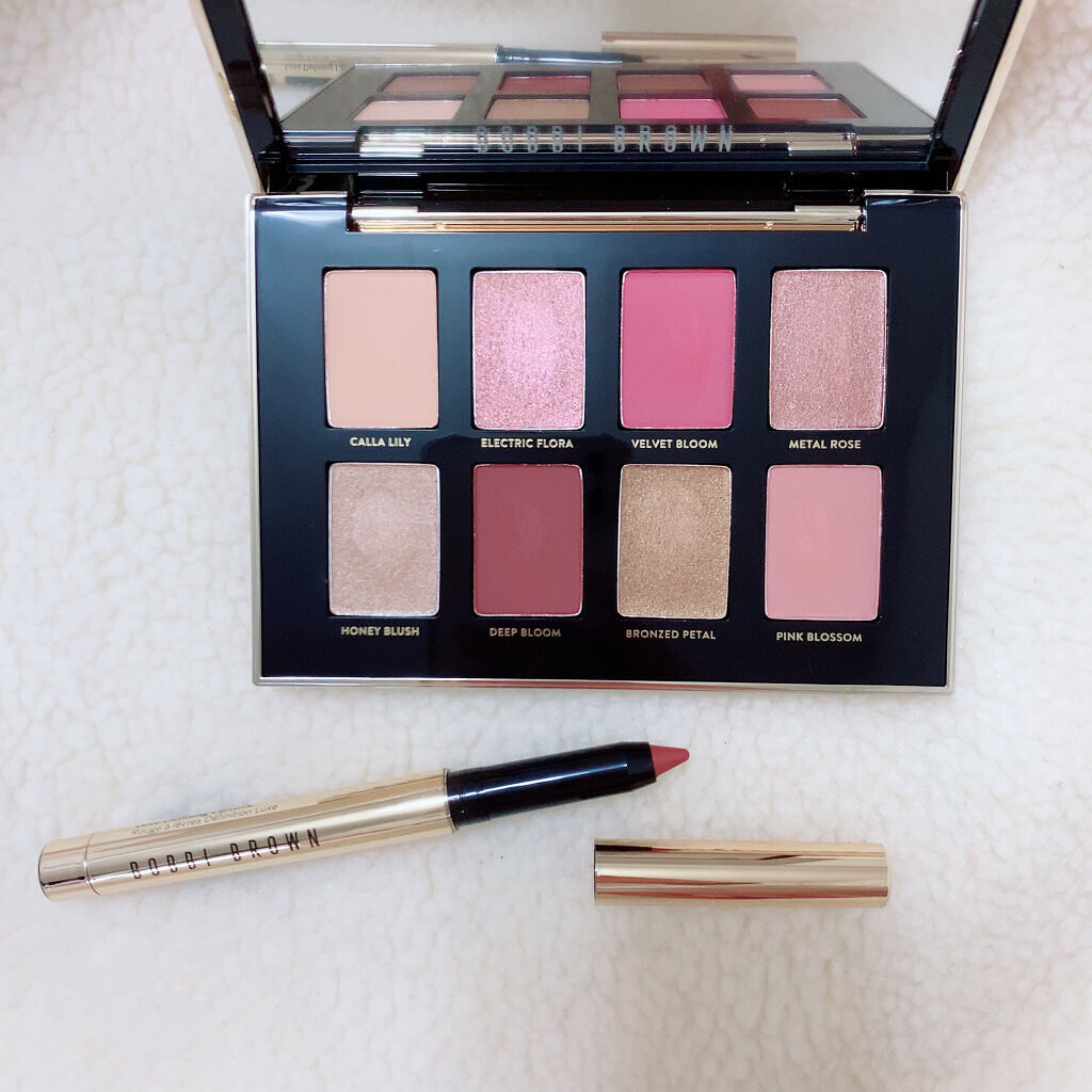 リュクス ディファイニング リップスティック 01 アヴァンガーデニア/BOBBI BROWN/口紅を使ったクチコミ（2枚目）