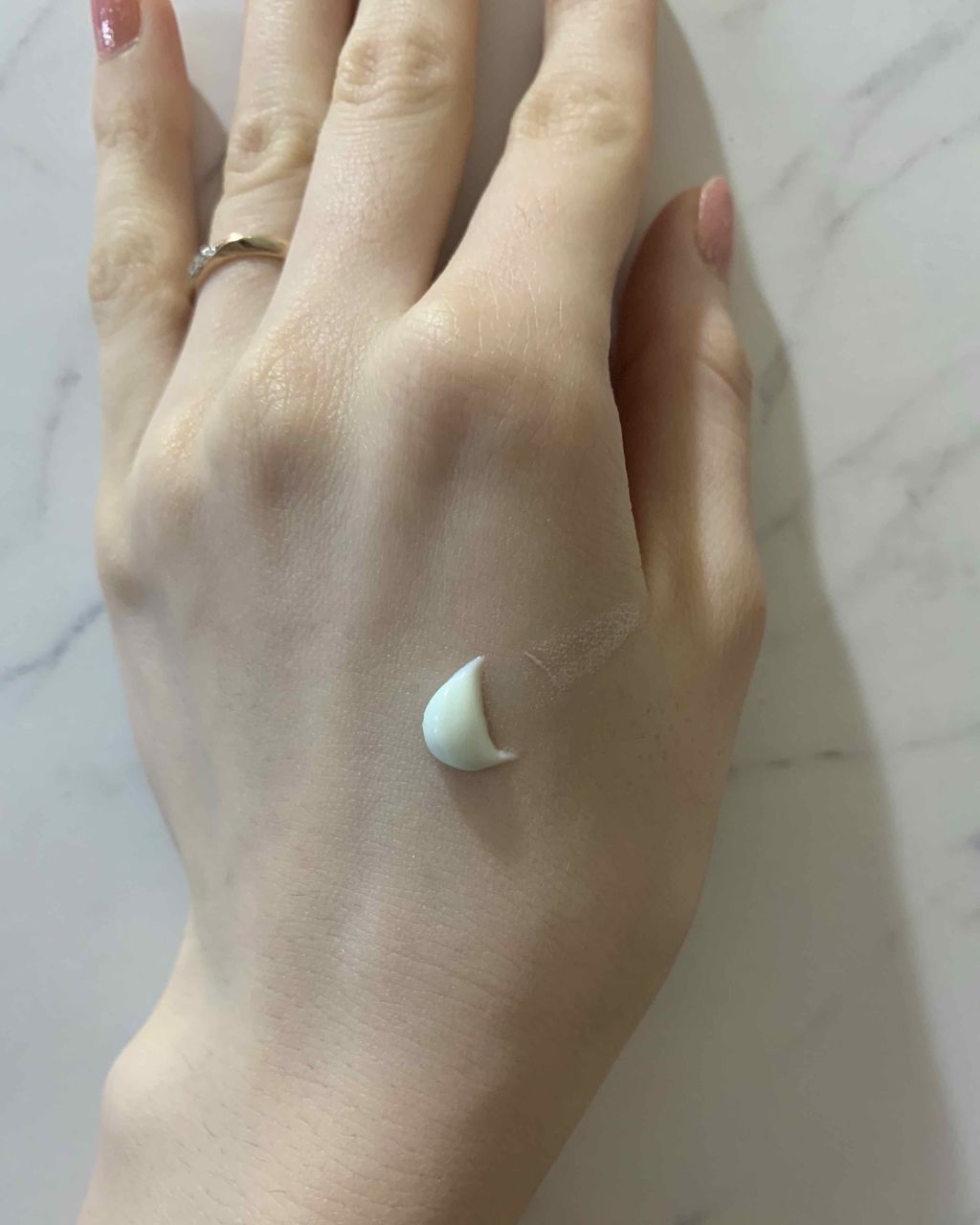 エクストラUV ハイライトジェル/アリィー/日焼け止めジェルを使ったクチコミ（2枚目）