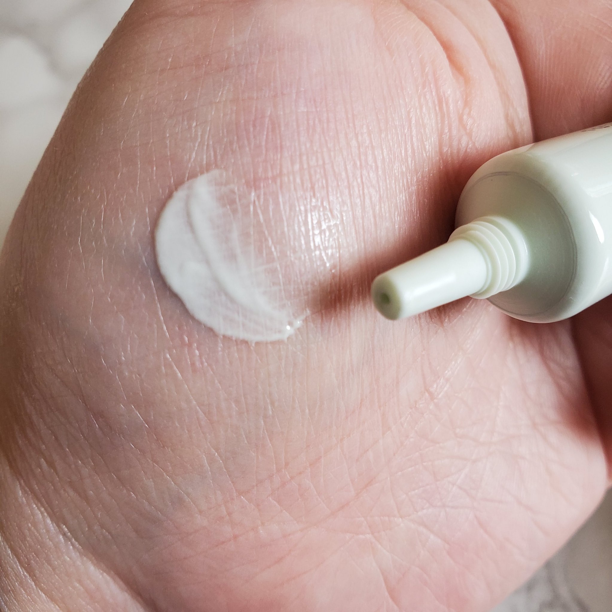 ドラマティックポアスムーザー/マキアージュ/化粧下地を使ったクチコミ（2枚目）