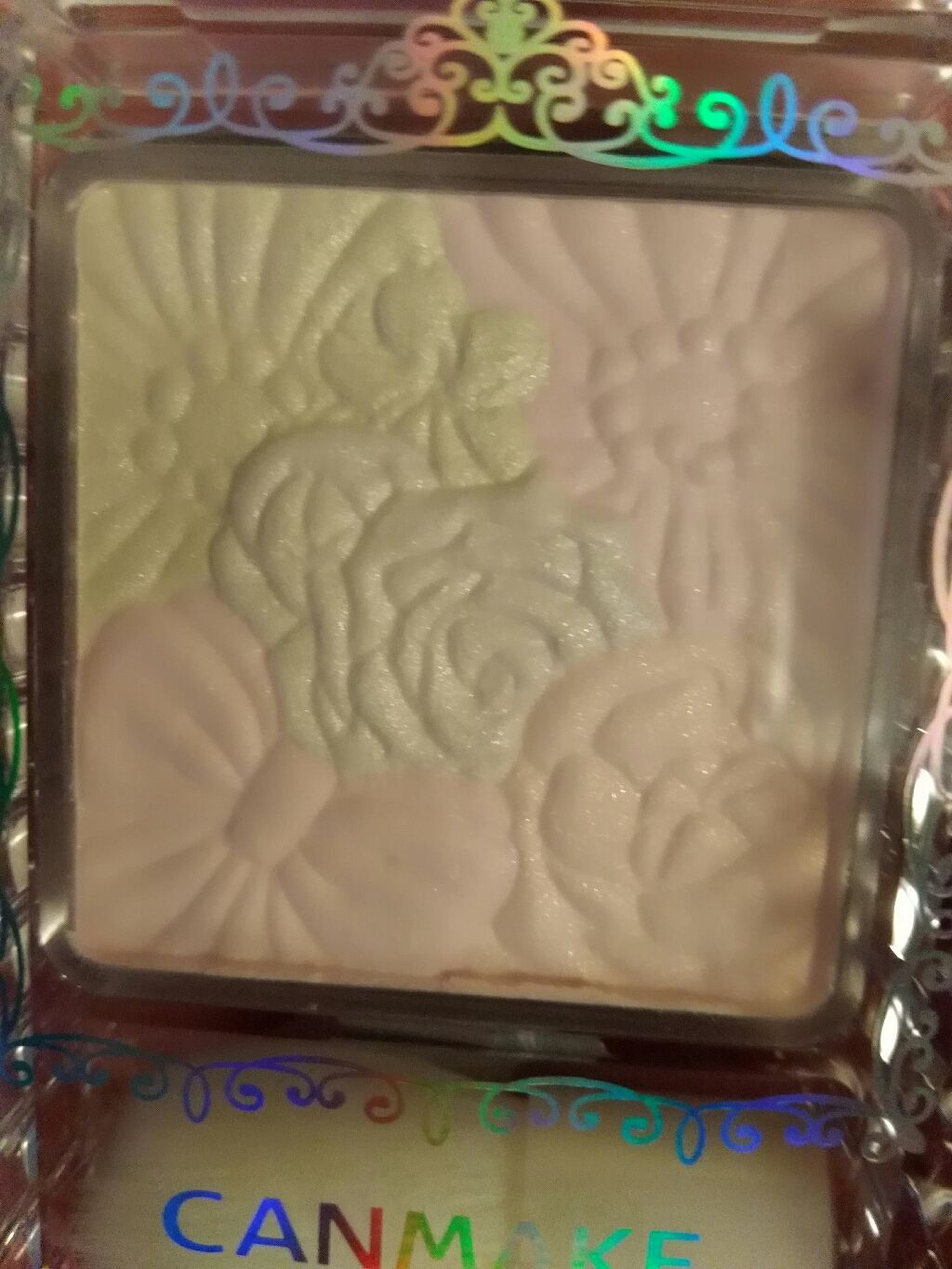 グロウフルールハイライター/キャンメイク/パウダーハイライトを使ったクチコミ(2枚目)