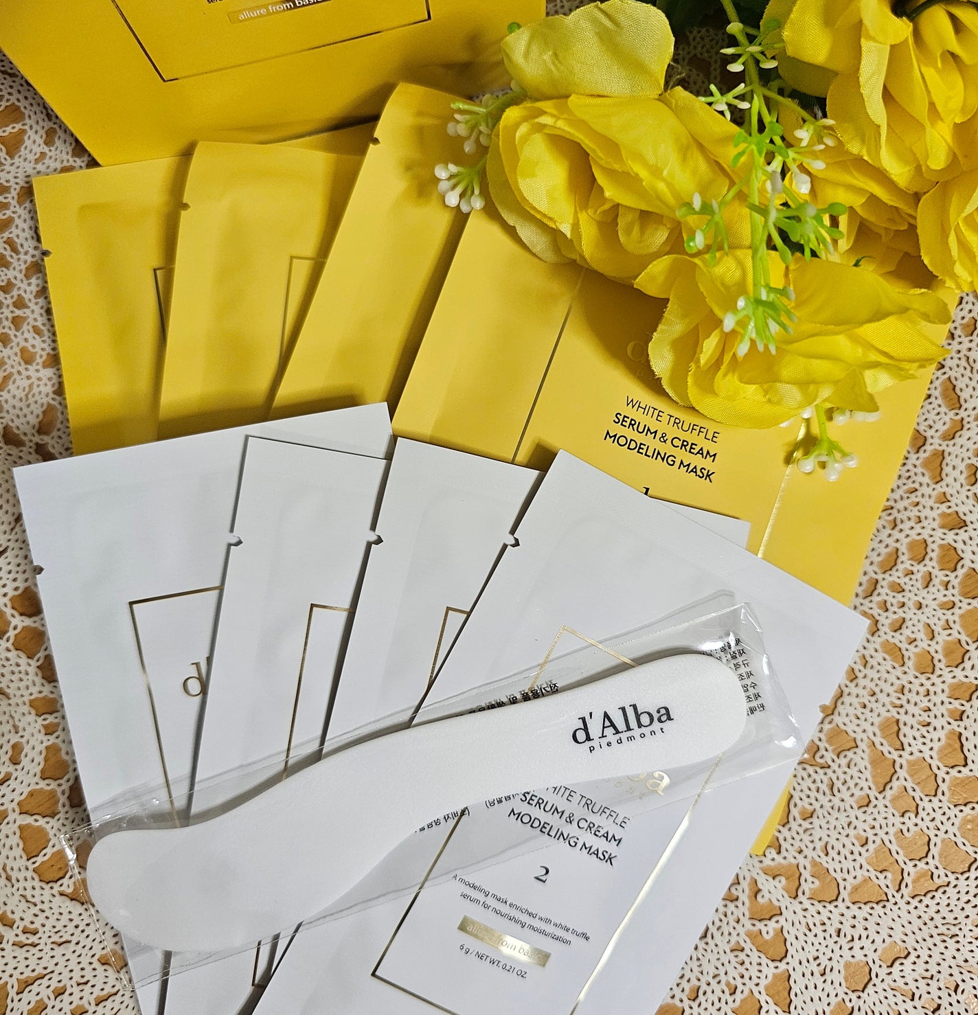 WHITE TRUFFLE SERUM & CREAM MODELING MASK/ダルバ/その他スキンケアを使ったクチコミ(2枚目)