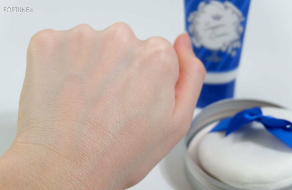 すっぴんクリーム ホワイトニング/クラブ/化粧下地を使ったクチコミ(5枚目)