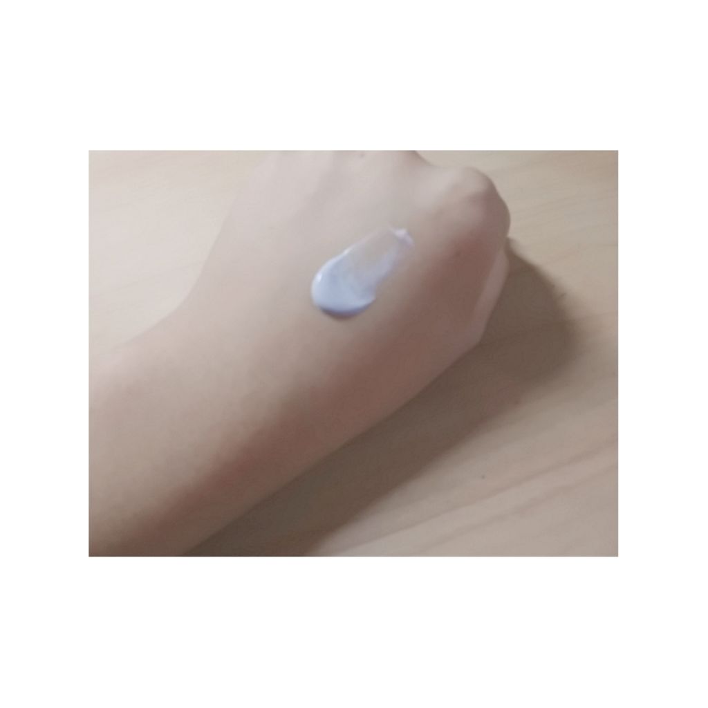 パラソーラ イルミスキン UVエッセンス Ｎ(旧品)/パラソーラ/日焼け止め・UVケアを使ったクチコミ（2枚目）