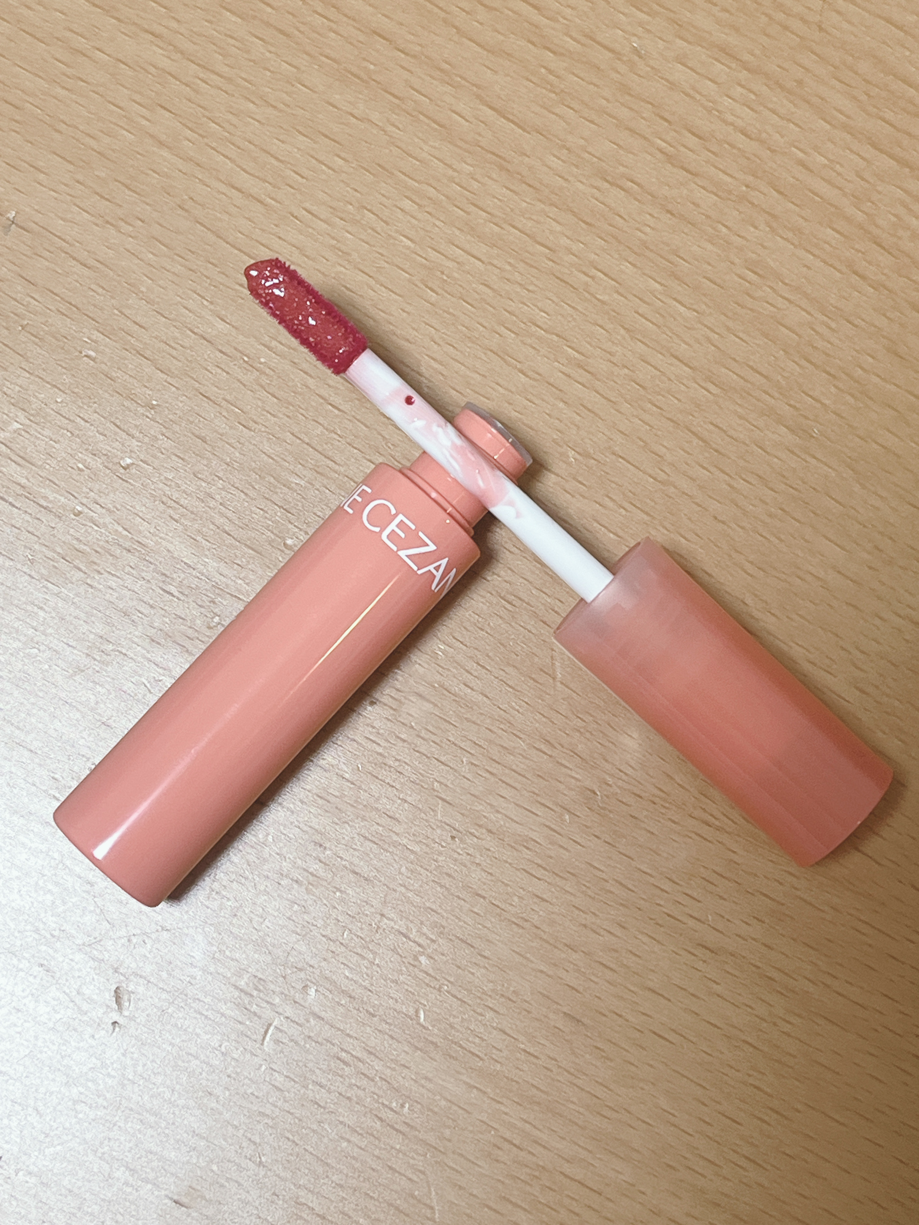 ウォータリーティントリップ/CEZANNE/リップティントを使ったクチコミ（2枚目）