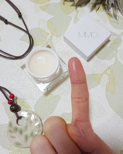 エッセンスハーブバームクリーム/MiMC/フェイスバームを使ったクチコミ(2枚目)