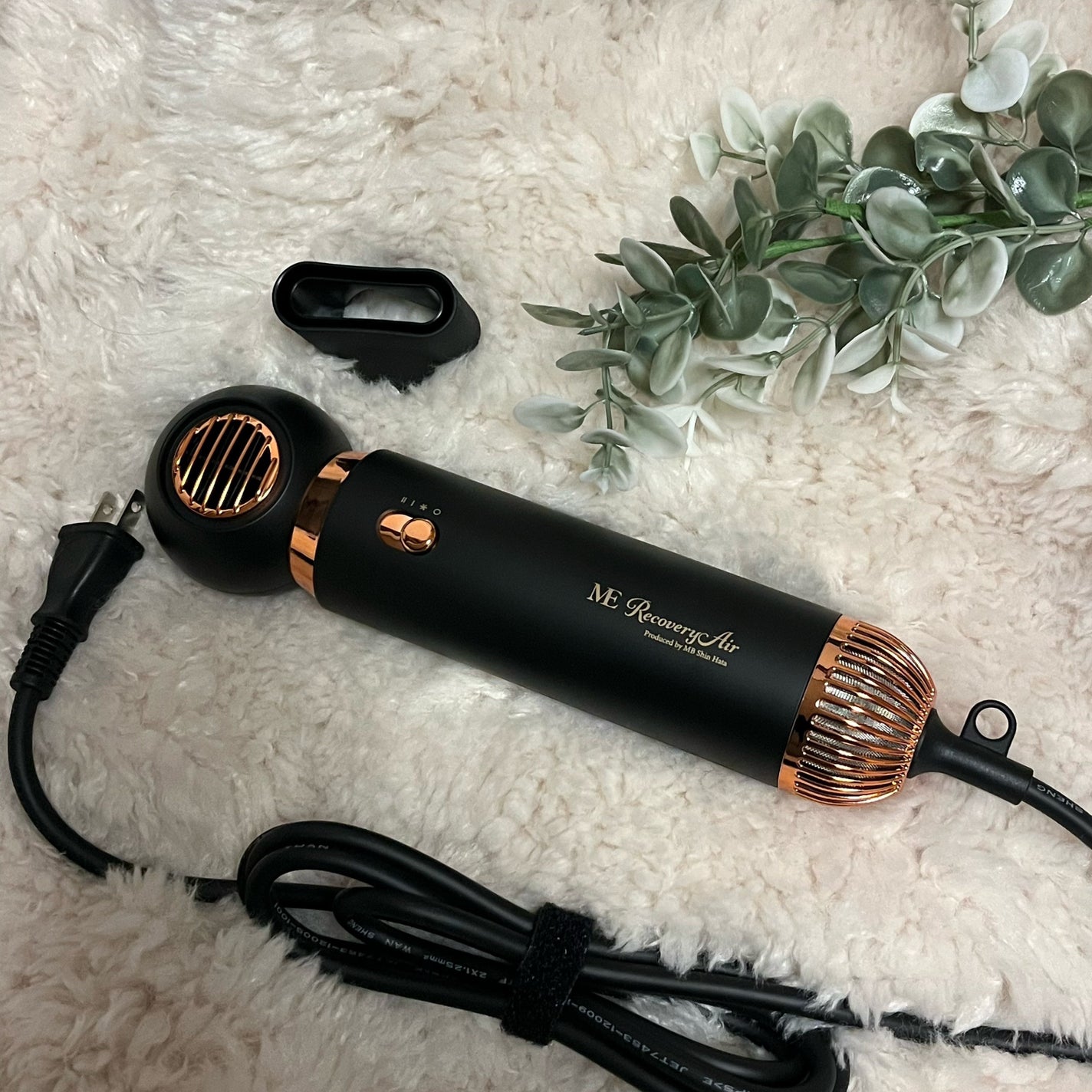 kaori♡ on LIPS 「・・❥・・┈┈┈┈┈┈┈・・❥・・これはなんでしょうか⁉️マイ..」(2枚目)