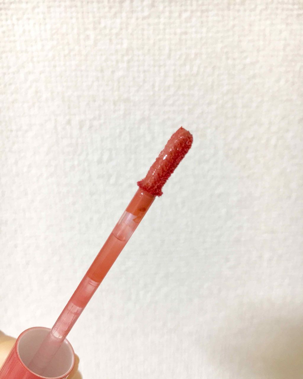 シャインシックリップラッカー/ETUDE/リップグロスを使ったクチコミ（2枚目）