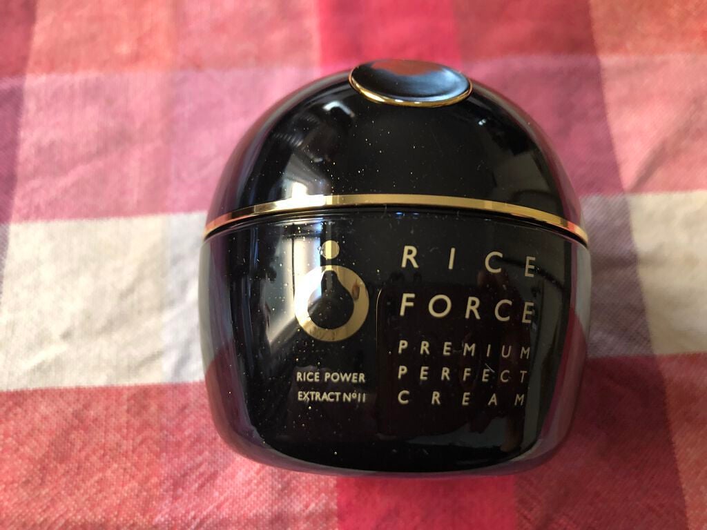 プレミアムパーフェクトクリーム/ライスフォース/フェイスクリームを使ったクチコミ(2枚目)
