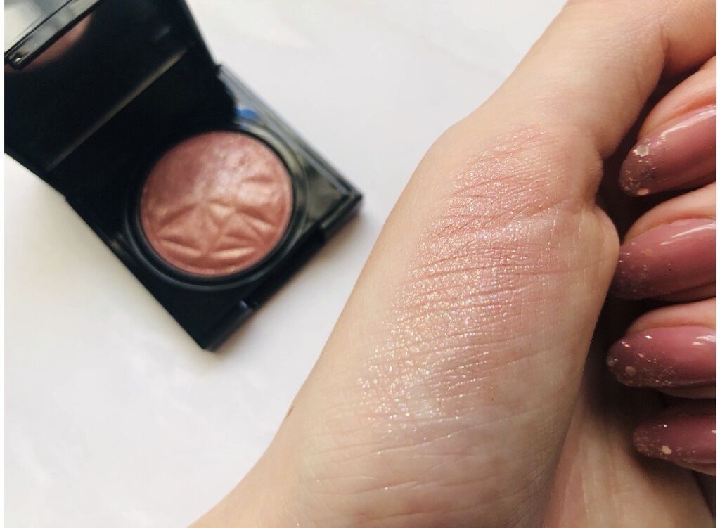 プリズム エアー シャドウ/CLIO/単色アイシャドウを使ったクチコミ（2枚目）