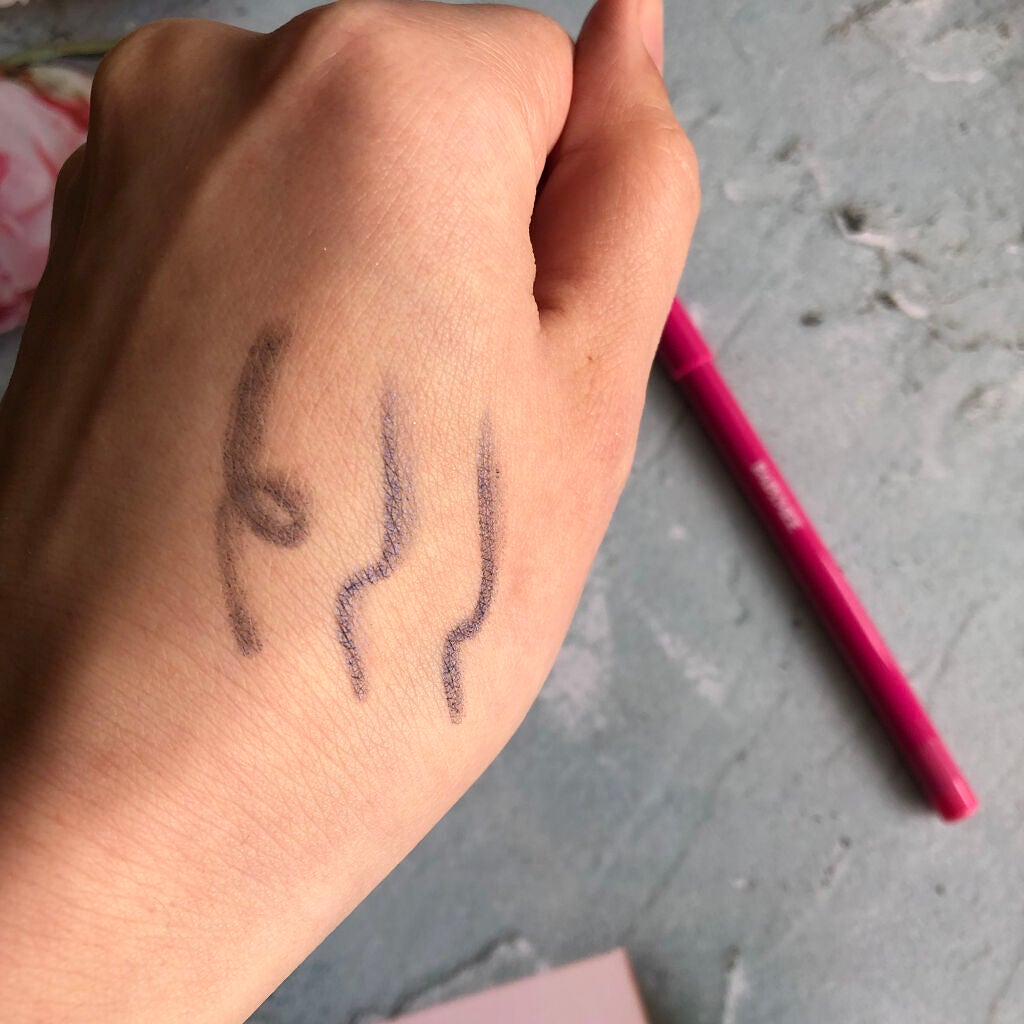ニュアンスカラーライナー/BABYMEE/ペンシルアイライナーを使ったクチコミ(5枚目)