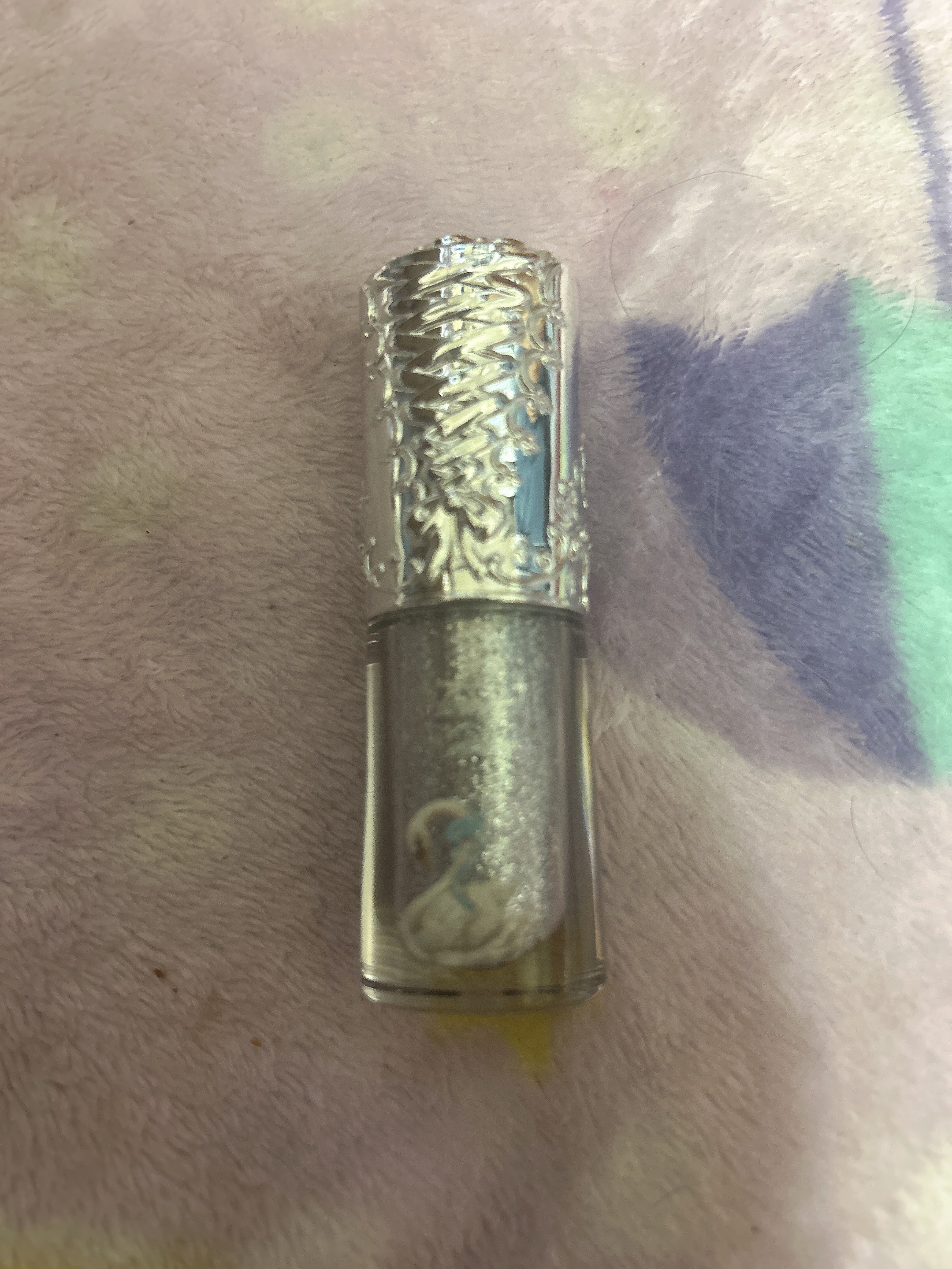 フラワーノーズ スワンバレエシリーズ リキッドアイシャドウ 03 ロックバレエ/FlowerKnows/リキッドアイシャドウを使ったクチコミ（1枚目）