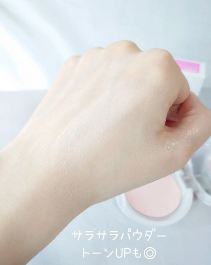 グローパウダーパクト/ABOUT TONE/プレストパウダーを使ったクチコミ(4枚目)