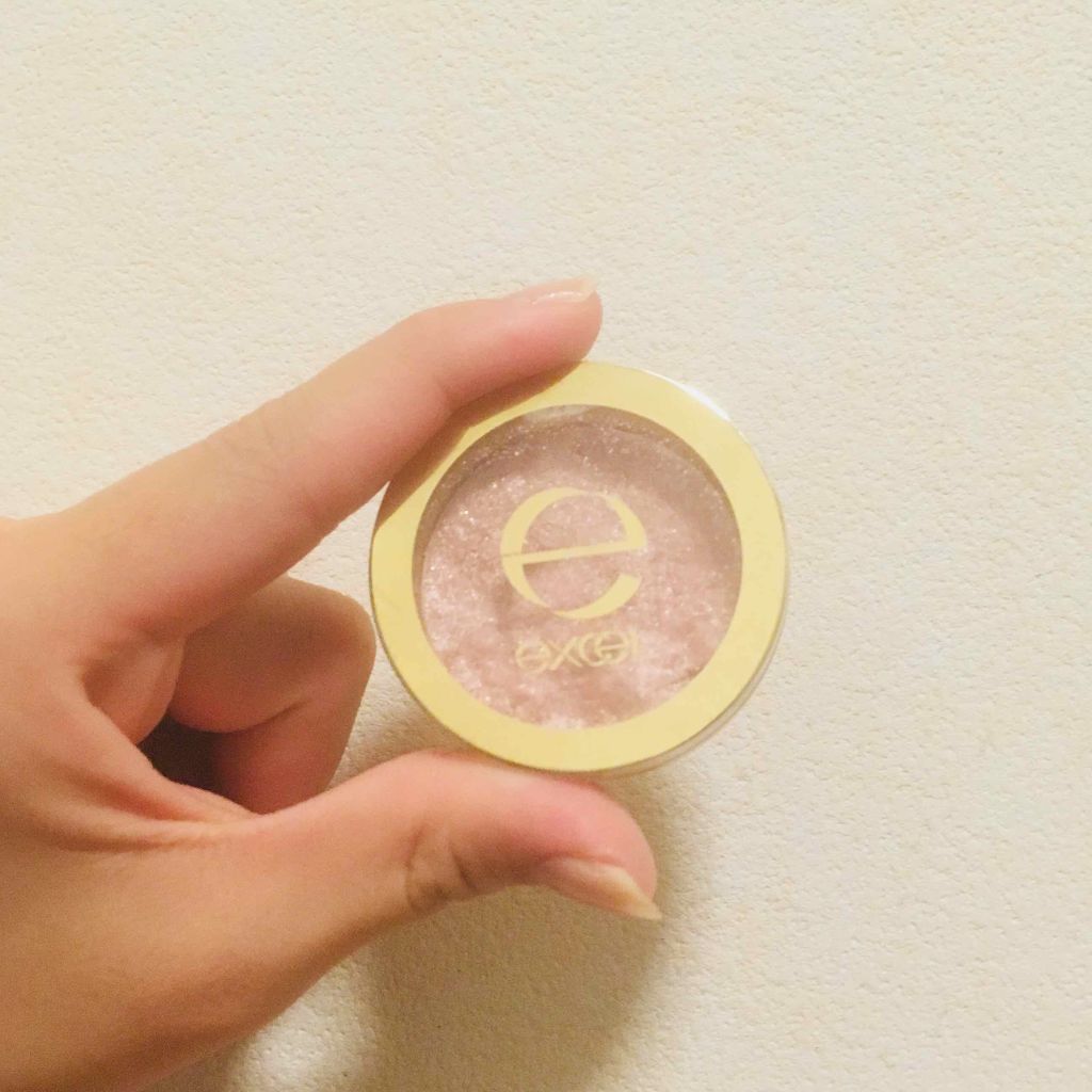 シャイニーシャドウ N/excel/単色アイシャドウを使ったクチコミ（1枚目）