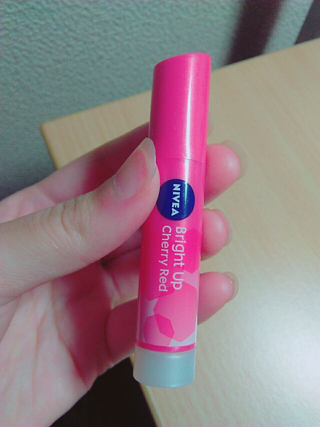 モイストピュアカラーリップ/ニベア/リップクリームを使ったクチコミ(1枚目)