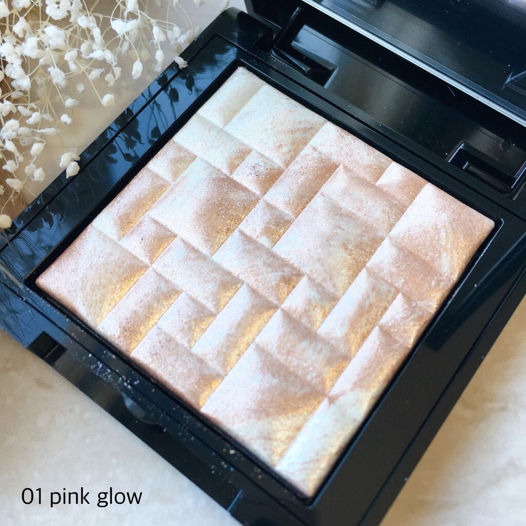 ハイライティング パウダー 01 ピンクグロウ(ミニ)/BOBBI BROWN/パウダーハイライトを使ったクチコミ（2枚目）