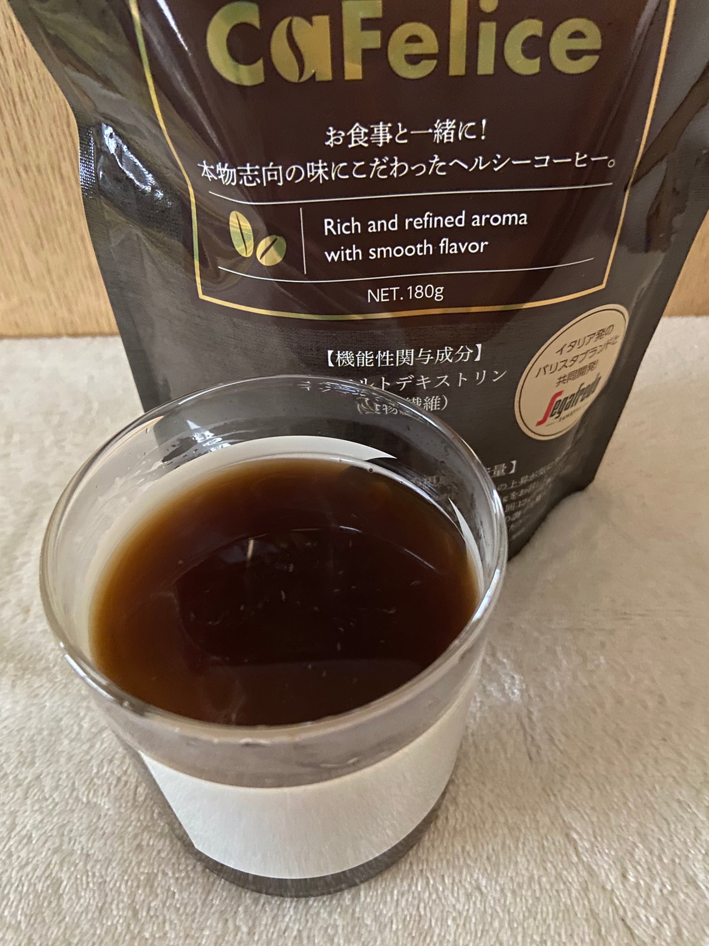 min on LIPS 「【機能性表示食品】カフェリーチェプレミアム 180g香り高くお..」(4枚目)