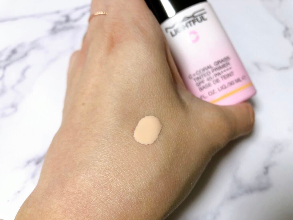 ライトフル C+ティンティッド プライマーSPF45(PA++++)/M・A・C/化粧下地を使ったクチコミ(2枚目)