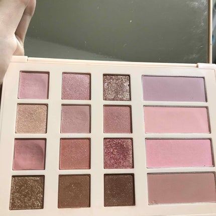 ROSY PIGGY PALATTE/innisfree/アイシャドウパレットを使ったクチコミ(3枚目)