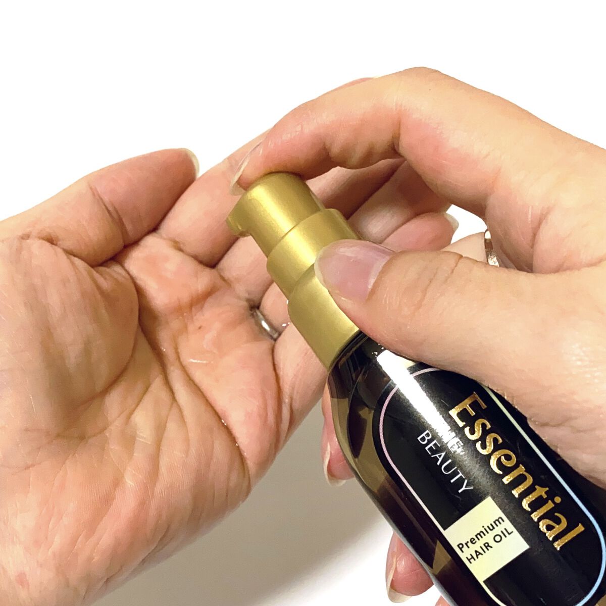 髪のキメ美容プレミアムヘアオイル/エッセンシャル/ヘアオイルを使ったクチコミ（3枚目）